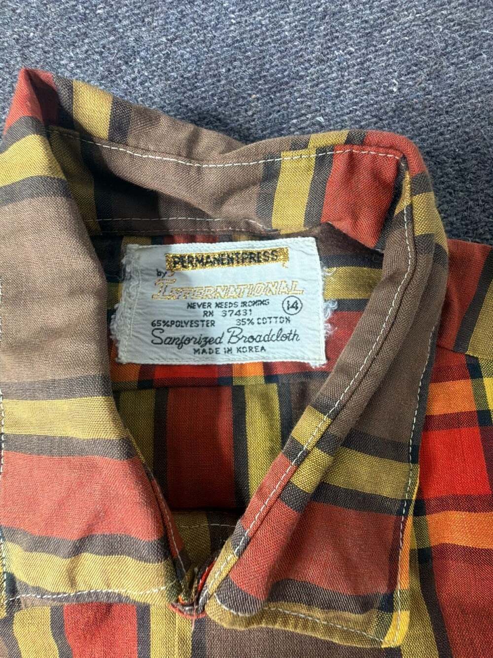 Vintage Permanent Press by International Sanforized Broadcloth Plaid